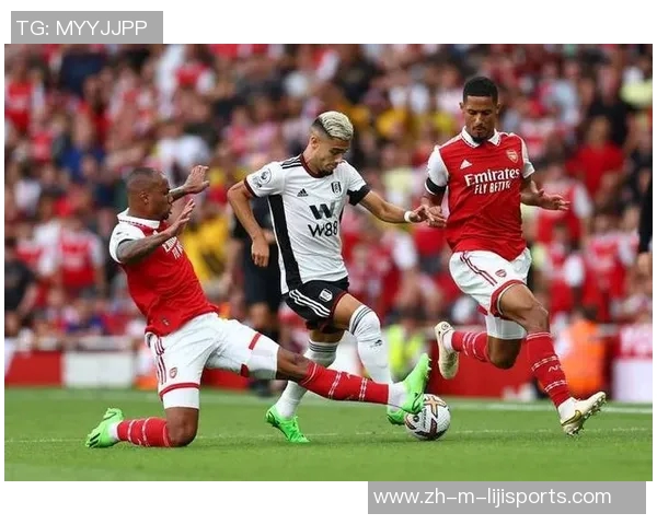 阿森纳与那不勒斯争夺巴西国脚中卫里贝罗的转会关注