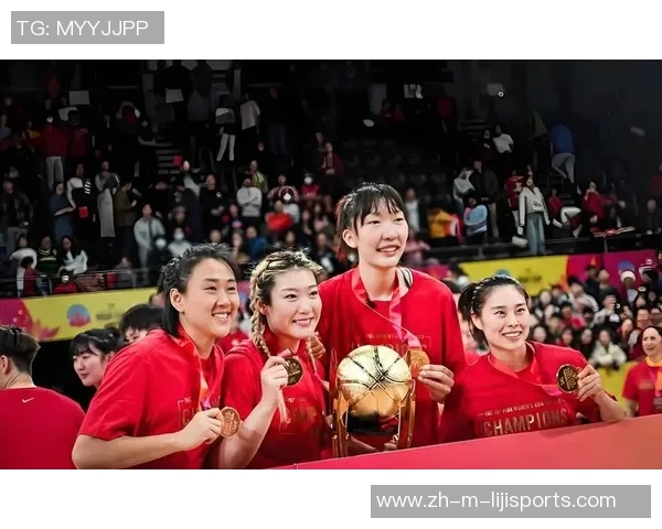 韩旭再创辉煌荣膺常规赛MVP四川女篮力争三连冠荣耀之路