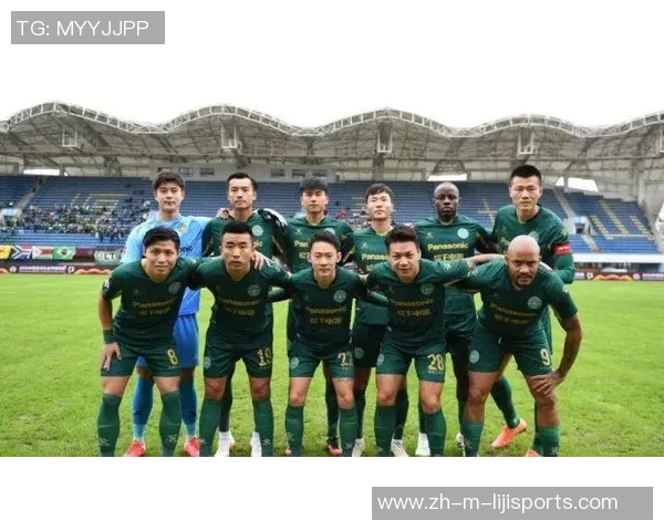 绿城主场迎战梅县全力争胜期待精彩对决展现足球魅力